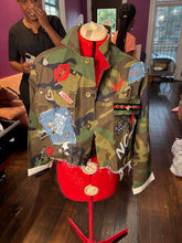 Load image into Gallery viewer, Camouflage Cropped Jacket